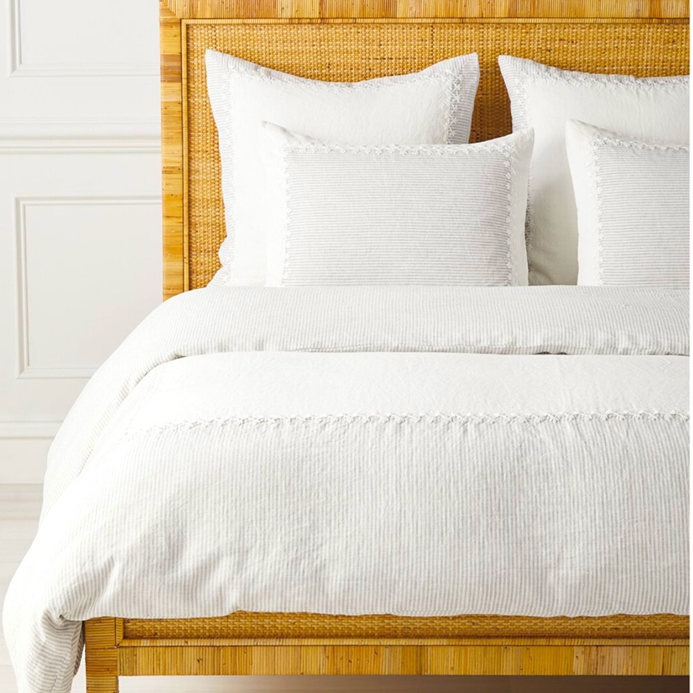 BNWT - 2 Danbury STANDARD SHAM - FOG